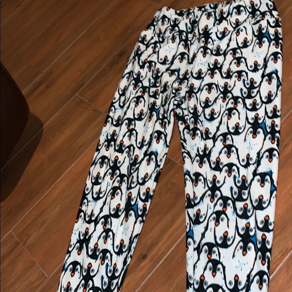 Penguin leggings